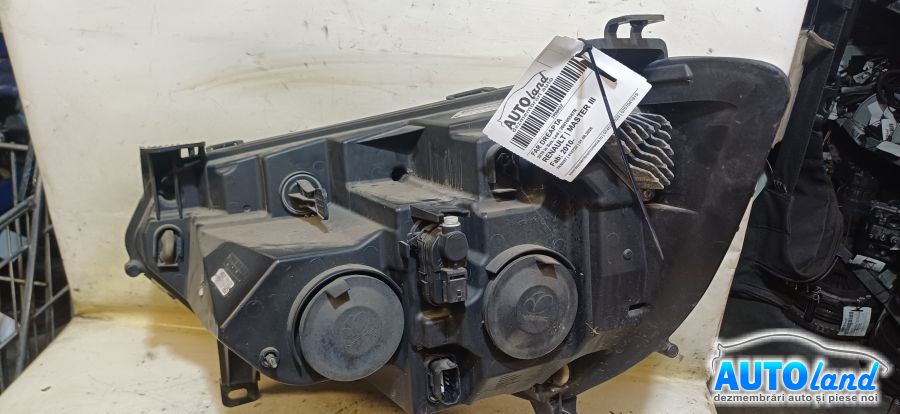 Far Dreapta RENAULT MASTER III 2010-2026 Cod 260105567R