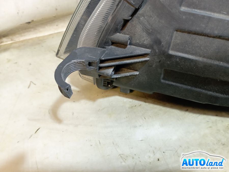 Far Dreapta SKODA OCTAVIA (5E3) 2012-2025 Cod 5E2941016