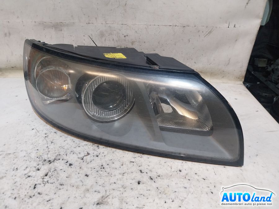 Far Dreapta VOLVO V50 (MW) 2004-2026 Cod 30698894