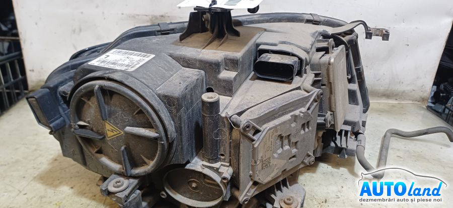 Far Stanga AUDI A4 (8K2) 2007-2025 Cod 711307022800