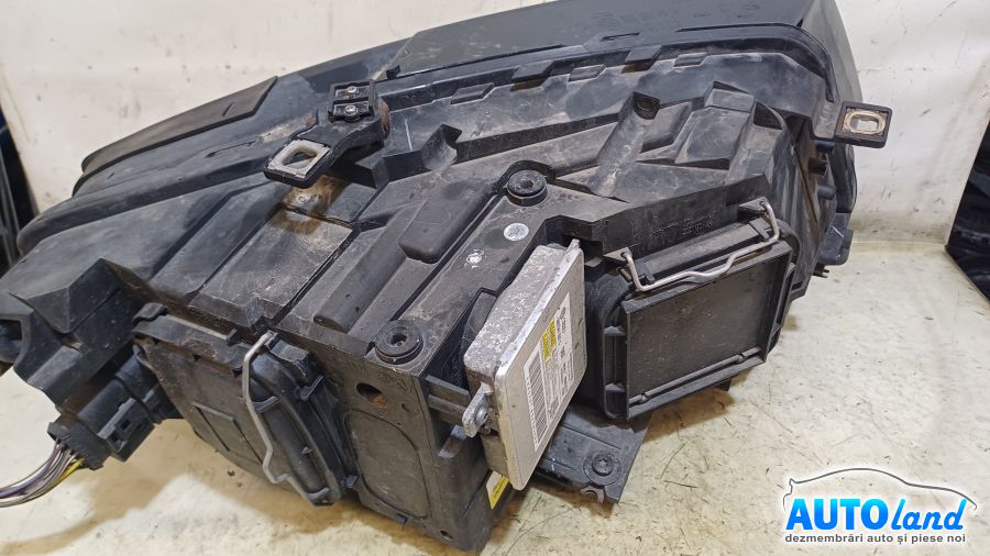 Far Stanga AUDI Q5 (8R) 2008-2025 Cod 8R0941003AG