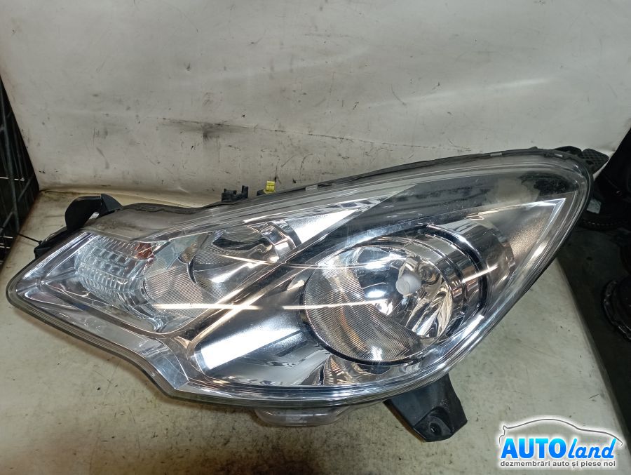 Far Stanga CITROEN C3 II 2009-2026 Cod 9677038380
