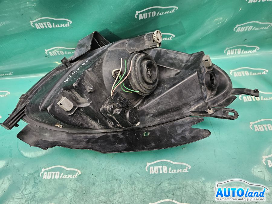 Far Stanga CITROEN XSARA PICASSO (N68) 1999-2025 Cod 9631495180