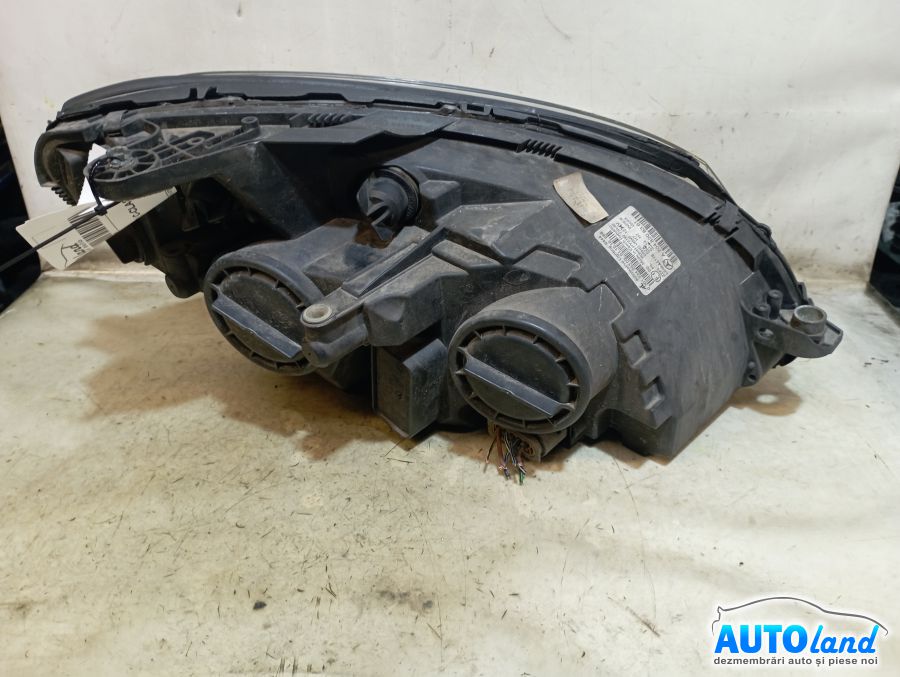 Far Stanga MERCEDES-BENZ C-CLASS (W204) 2007-2025 Cod A2048208361