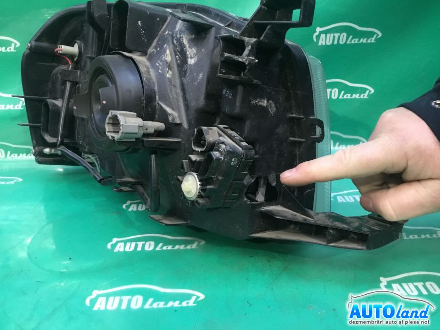 Far Stanga NISSAN NAVARA (D40) 2004-2025