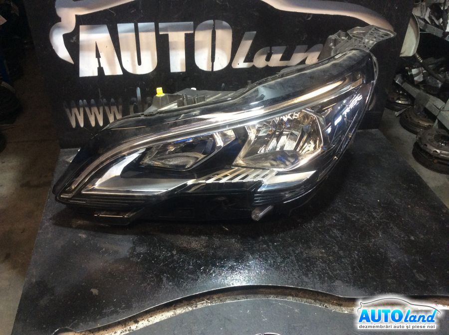 Far Stanga PEUGEOT 3008 2009-2025