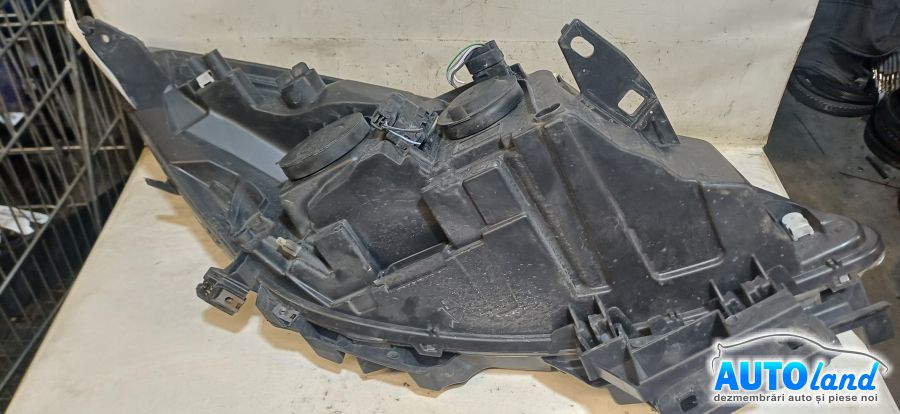 Far Stanga RENAULT SCENIC III (JZ0/1_) 2009-2026 Cod 260601946R