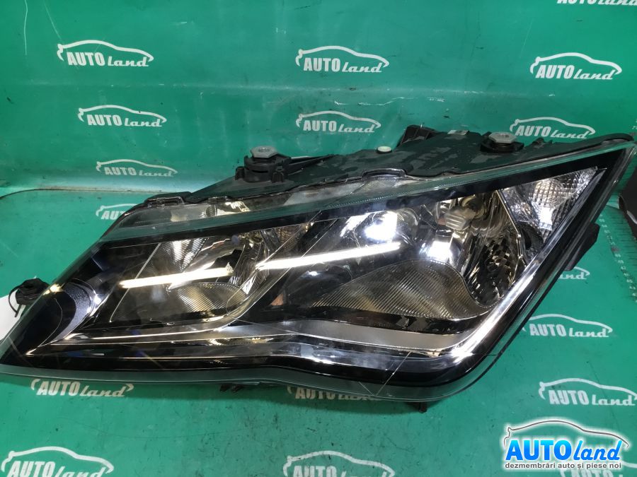 Far Stanga SEAT LEON (5F1) 2012-2021 Cod 5F1941005B