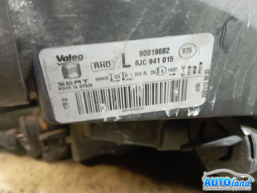 Far Stanga SEAT TOLEDO IV (KG3) 2012-2019 Cod 6JC941015