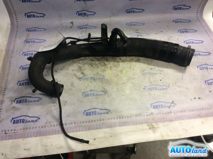 Furtun Intercooler Turbo AUDI A3 (8L1) 1996-2003 Cod 1J0129654Q