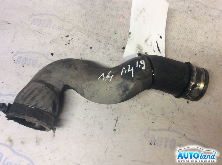 Furtun Intercooler Turbo AUDI A4 (8E2,B6) 2000-2004