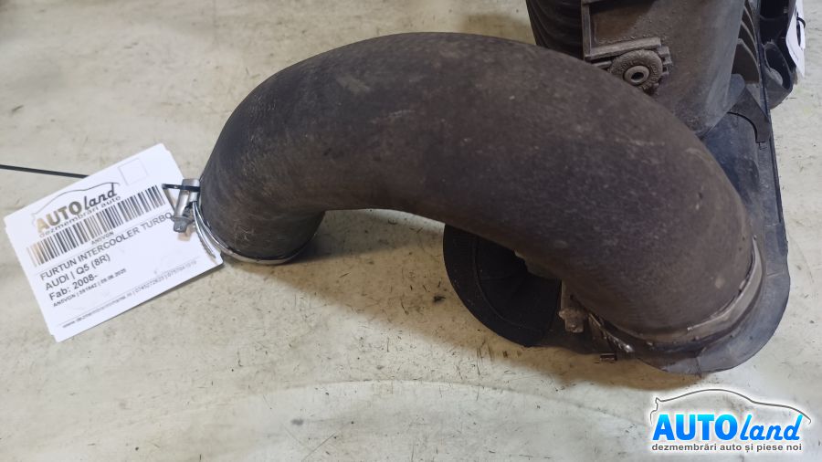 Furtun Intercooler Turbo AUDI Q5 (8R) 2008-2025 Cod 8R0145709H