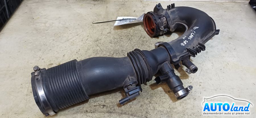 Furtun Intercooler Turbo MERCEDES-BENZ B-CLASS (W246) 2011-2025 Cod A2700901029