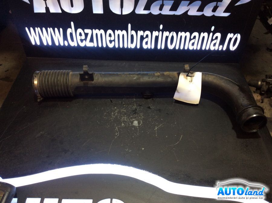 Furtun Intercooler Turbo MERCEDES-BENZ VITO bus (638) 1996-2003 Cod A6385282482