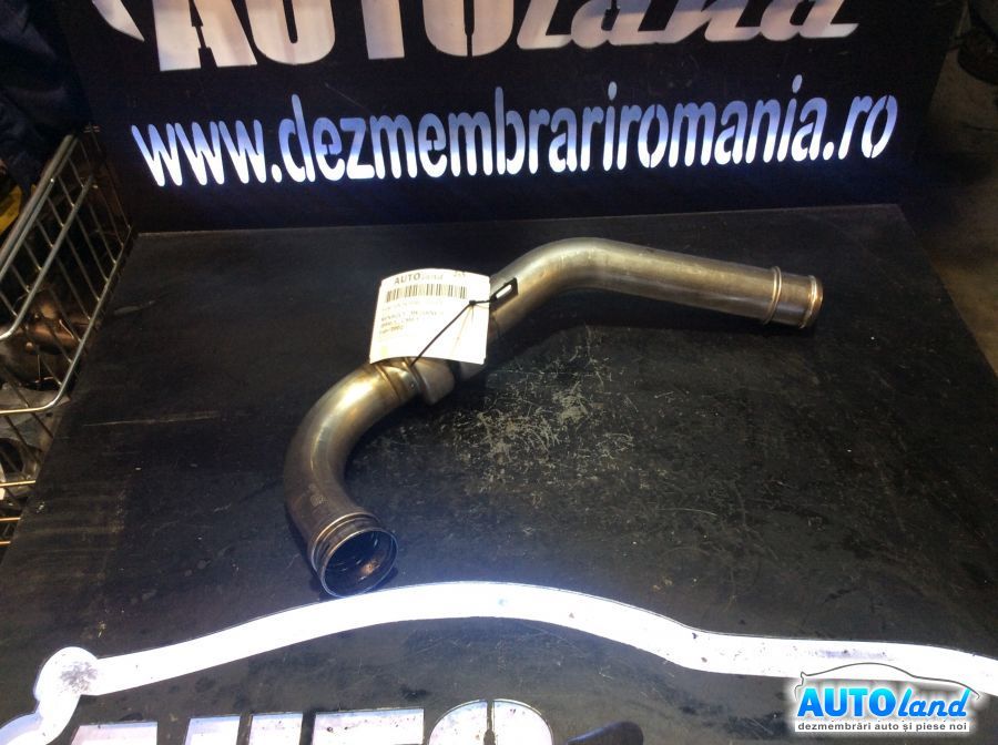 Furtun Intercooler Turbo RENAULT MEGANE II (BM0/1_,CM0/1_) 2002-2025 Cod 8200306925E