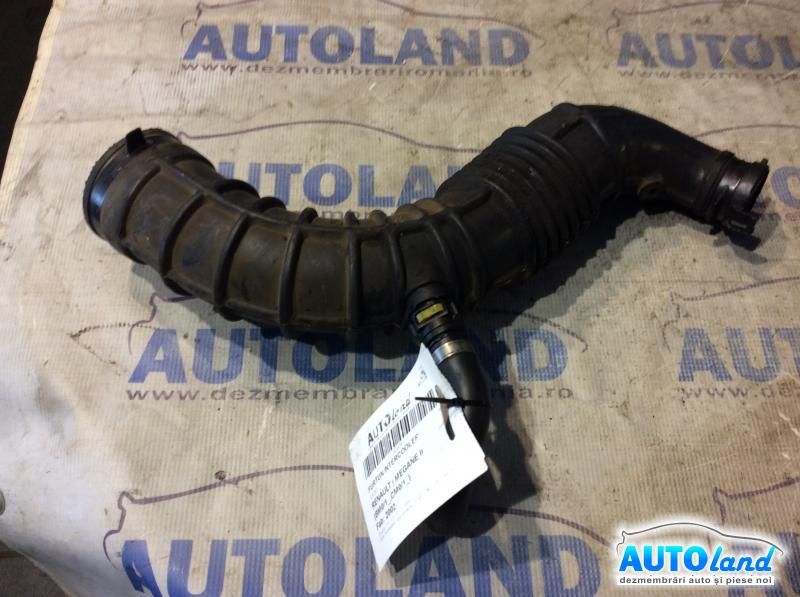 Furtun Intercooler Turbo RENAULT MEGANE II (BM0/1_,CM0/1_) 2002-2025 Cod 8200500384A