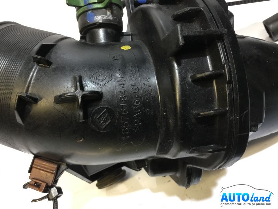 Furtun Intercooler Turbo RENAULT MEGANE III Hatchback (BZ0/1_) 2008-2025 Cod 165761844R