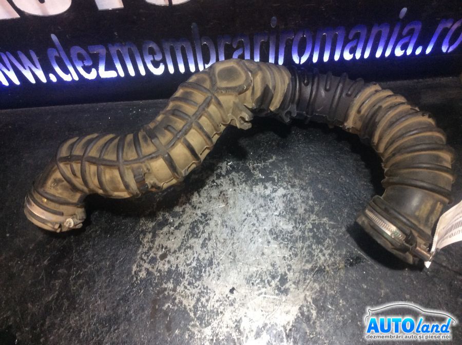 Furtun Intercooler Turbo RENAULT TRAFIC II bus (JL) 2001-2025 Cod 8200607746