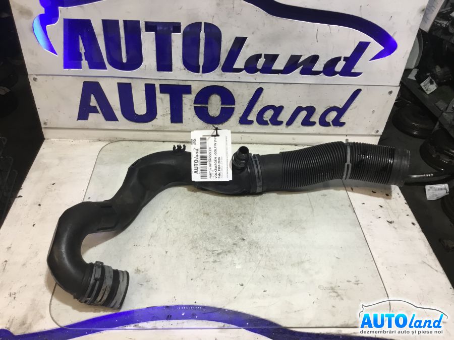 Furtun Intercooler Turbo VOLKSWAGEN GOLF IV (1J1) 1997-2005 Cod 1J0129684J