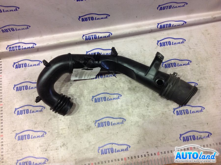 Furtun Intercooler Turbo VOLKSWAGEN GOLF IV (1J1) 1997-2005 Cod 1J0129654C