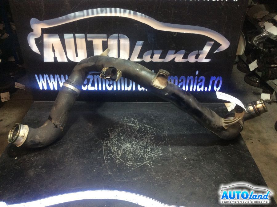 Furtun Intercooler Turbo VOLKSWAGEN GOLF V PLUS (5M1) 2005-2025 Cod 3C0145840H