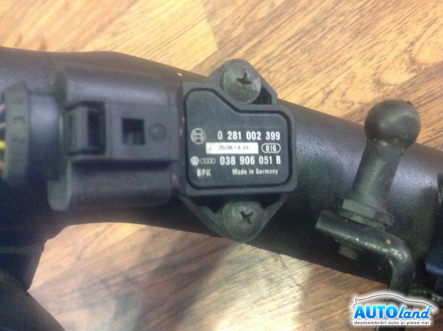 Furtun Intercooler Turbo VOLKSWAGEN GOLF V Variant 2007-2025 Cod 1K0145770AA