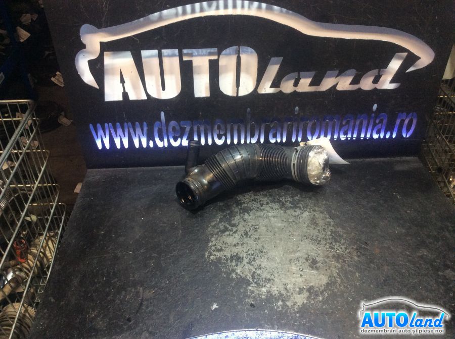 Furtun Intercooler Turbo VOLKSWAGEN GOLF VI 2008-2025 Cod 5N0129656