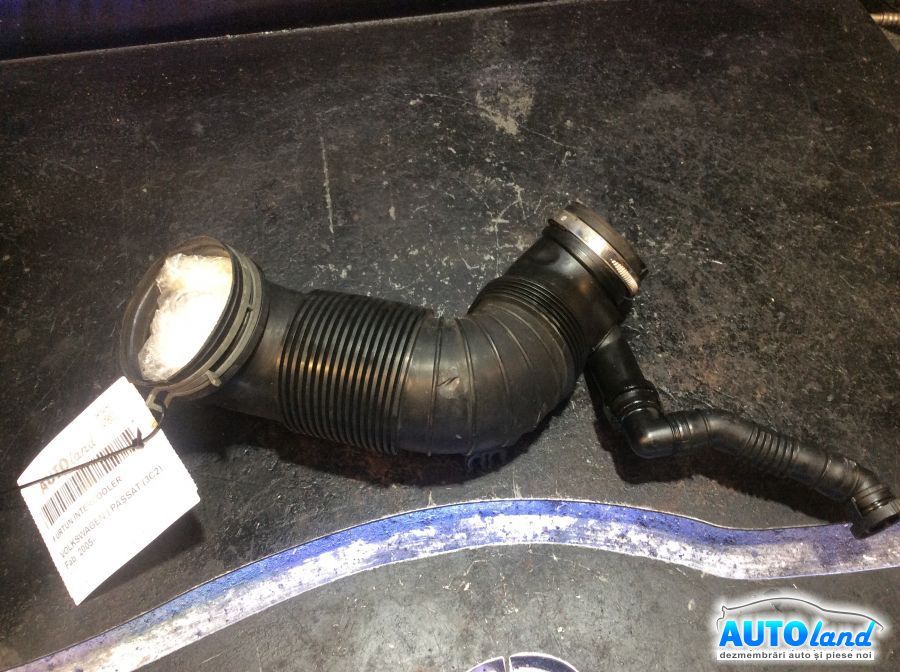 Furtun Intercooler Turbo VOLKSWAGEN PASSAT (3C2) 2005-2025 Cod 3C0129654P