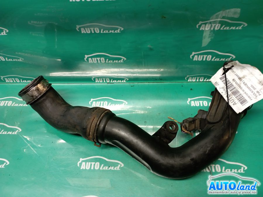 Furtun Intercooler Turbo VOLKSWAGEN PASSAT (3C2) 2005-2025 Cod 3C0145762BG