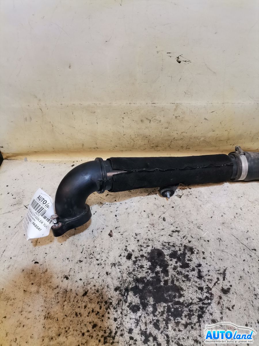 Furtun Intercooler Turbo VOLKSWAGEN PASSAT VARIANT (B8) 2014-2019 Cod 04L145828D