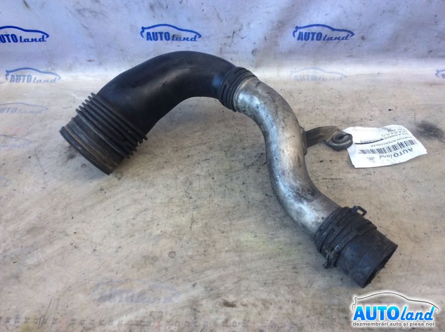 Furtun Intercooler Turbo VOLKSWAGEN TOUAREG (7LA,7L6,7L7) 2002-2025 Cod 7L6129628