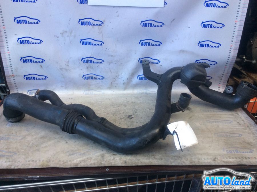 Furtun Intercooler Turbo VOLKSWAGEN TOURAN (1T1,1T2) 2003-2025 Cod 1K0145762AC