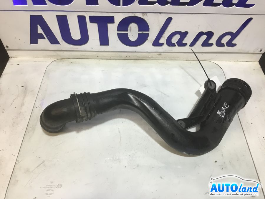 Furtun Intercooler Turbo VOLKSWAGEN TOURAN (1T1,1T2) 2003-2025 Cod 1T0145790B