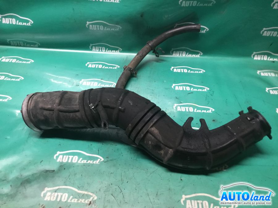 Furtun Intercooler Turbo VOLVO V40 combi (VW) 1995-2004 Cod 30899803