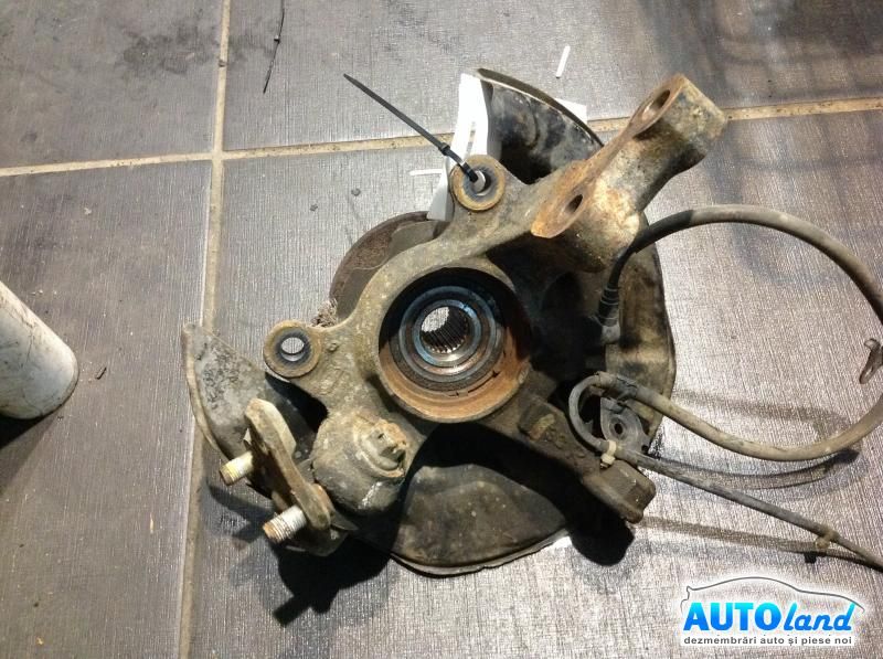 Fuzeta Dreapta TOYOTA CELICA (ZZT23_) 1999-2025