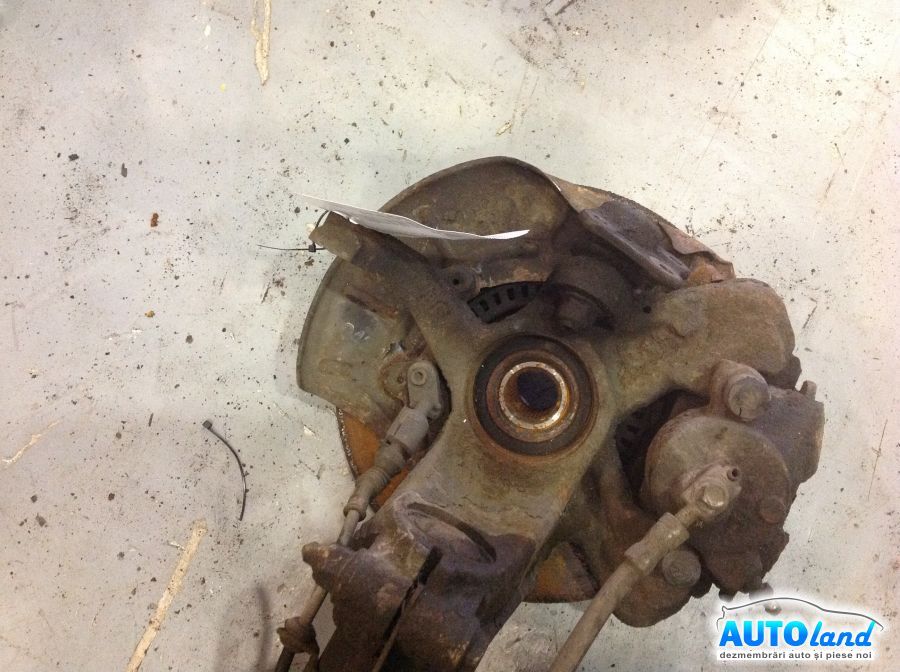 Fuzeta Dreapta VOLKSWAGEN GOLF IV (1J1) 1997-2005