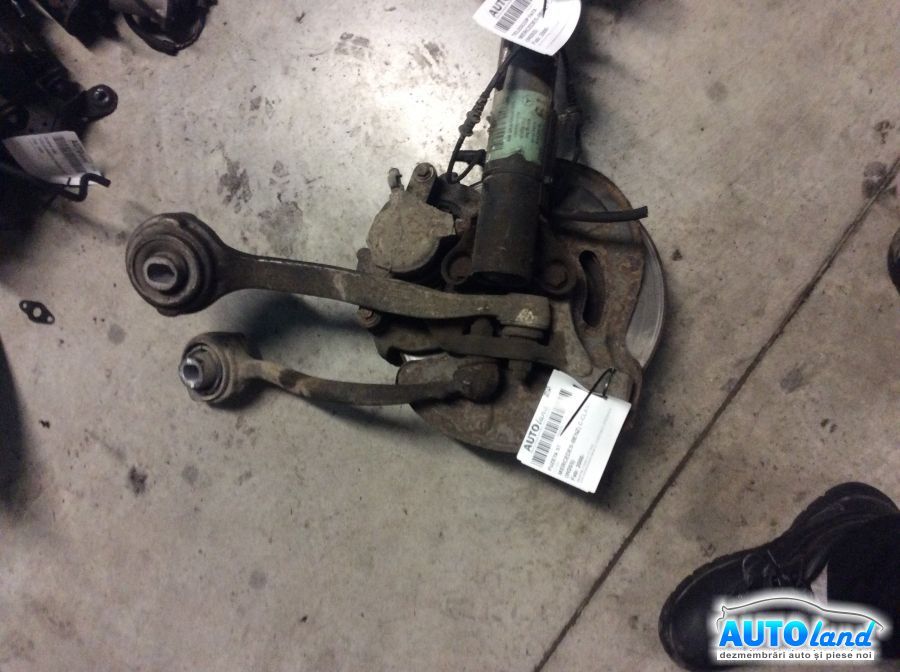 Fuzeta Stanga MERCEDES-BENZ C-CLASS (W203) 2000-2025