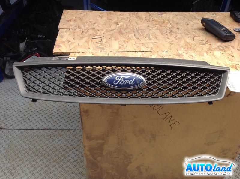 Grila Intre Faruri FORD FOCUS C-MAX 2003-2007