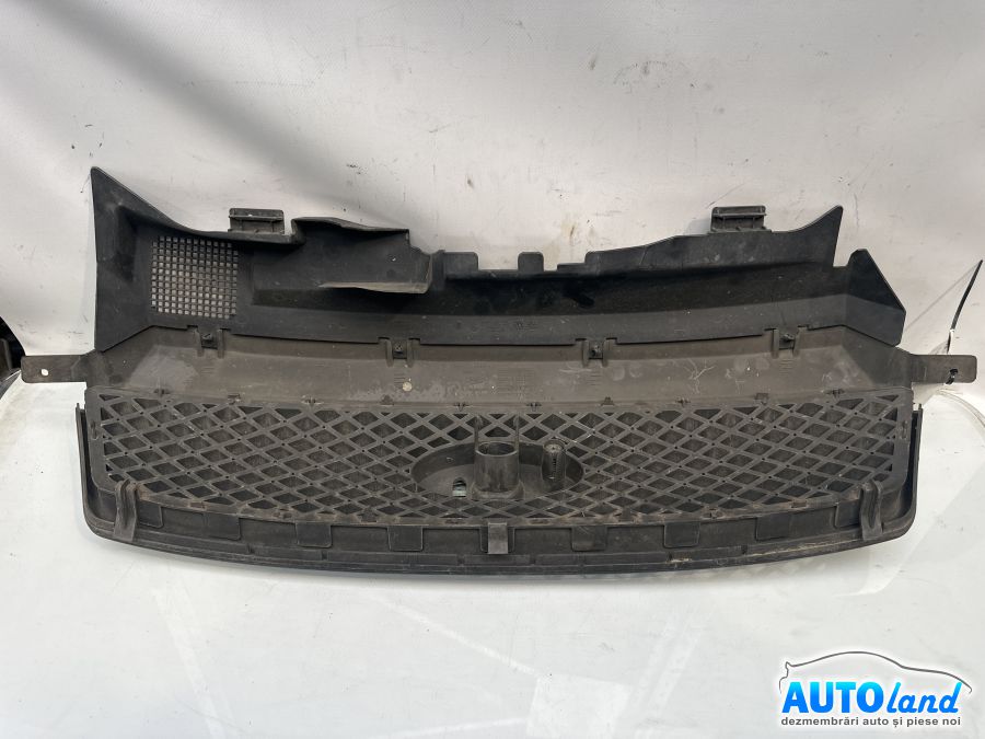 Grila Intre Faruri FORD FOCUS C-MAX 2003-2007