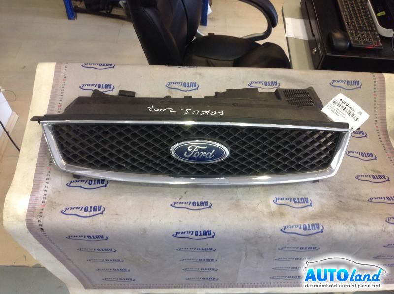Grila Intre Faruri FORD FOCUS II (DA_) 2004-2008