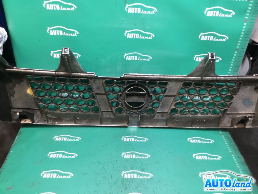 Grila Intre Faruri NISSAN NAVARA (D40) 2004-2025