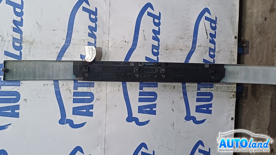 Grila Intre Faruri PEUGEOT BOXER bus (230P) 1994-2002 Cod 1304863080