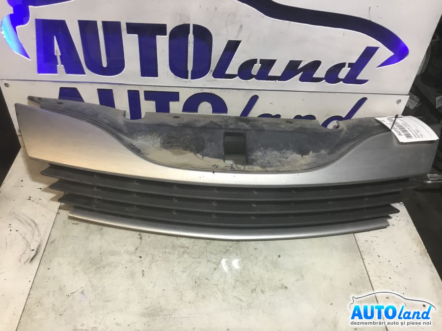 Grila Intre Faruri RENAULT LAGUNA II (BG0/1_) 2001-2025