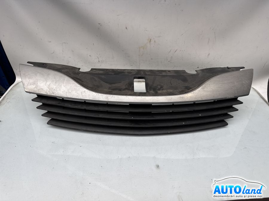 Grila Intre Faruri RENAULT LAGUNA II (BG0/1_) 2001-2025