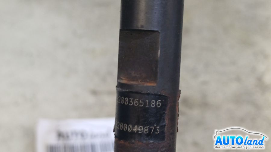 Injector DACIA LOGAN (LS_) 2004-2025 Cod 8200365186