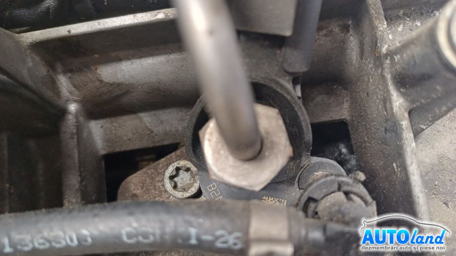 Injector MERCEDES-BENZ GL (X164 facelift 2009) 2009-2012 Cod 0445115063