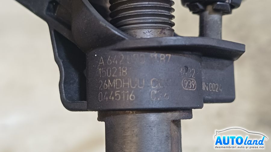 Injector MERCEDES-BENZ GL (X166) 2012-2015 Cod A6420701187