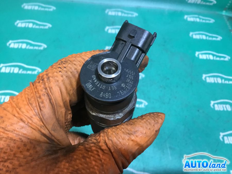 Injector PEUGEOT 206 hatchback (2A/C) 1998-2025 Cod 0445110135