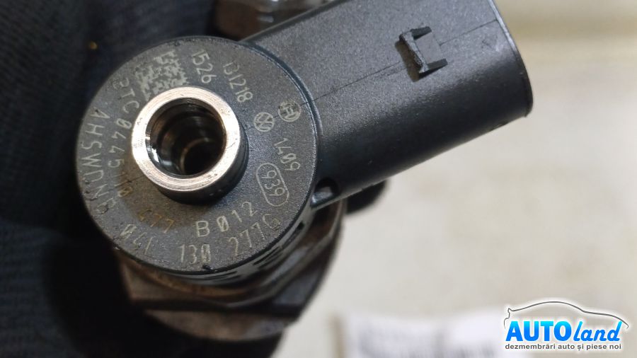 Injector SKODA OCTAVIA (5E3) 2012-2025 Cod 04L130277G