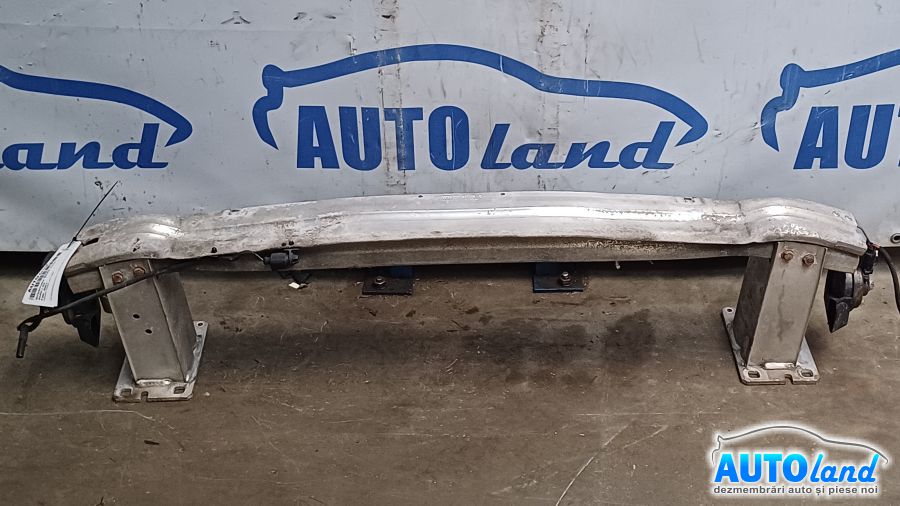 Intaritura Bara Fata AUDI A5 2007-2025 Cod 8K0807113D